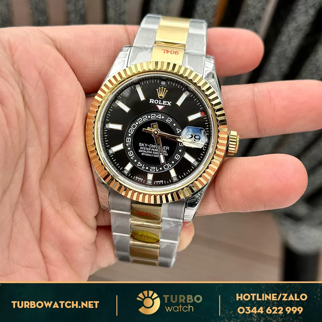  Rolex Sky-Dweller 326933 Mặt Số Đen Dây Oyster Replica 
