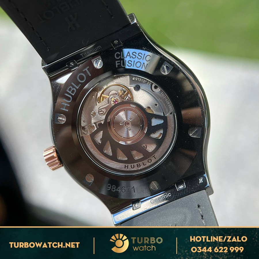 Đồng Hồ Hublot Classic Fusion Replica Demi Gold Ceramic Dây Da 42MM