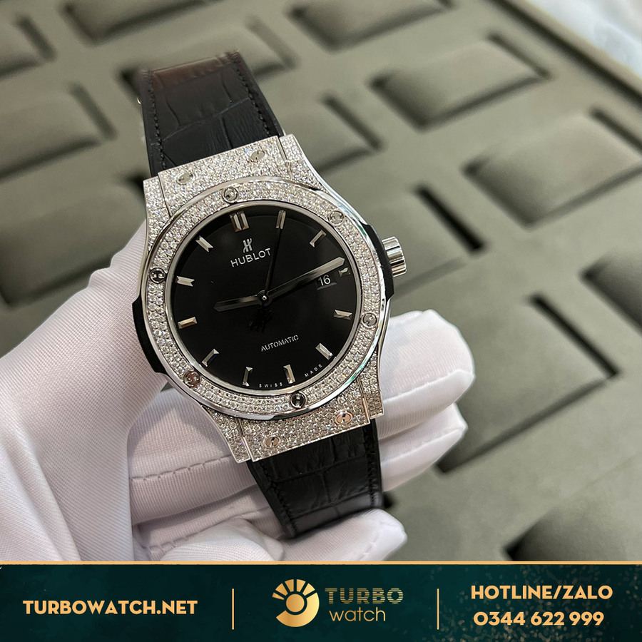 Đồng Hồ Hublot Classic Fusion Fake 1:1 Black 42mm Full Diamonds