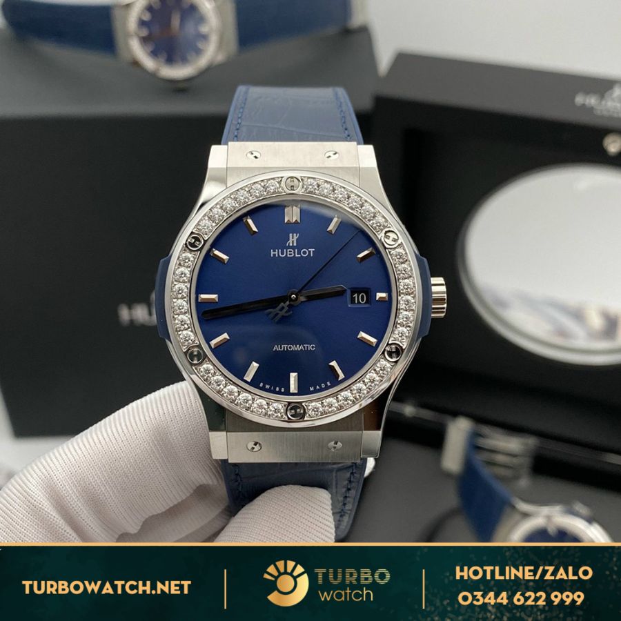 Đồng hồ Hublot Classic Fusion 1:1 Titanium độ kim cương thiên nhiên