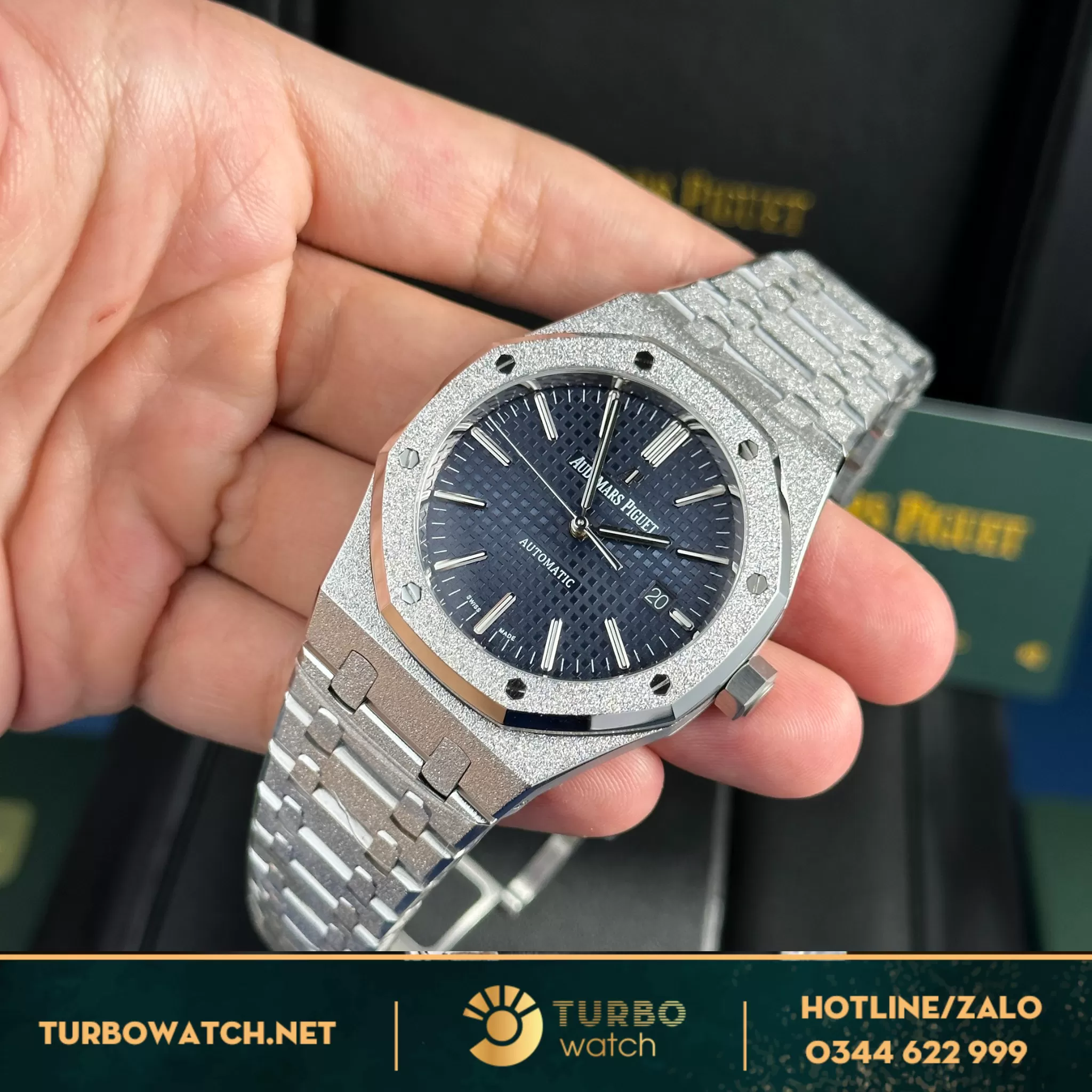 Audemars Piguet Royal Oak 15410 Frosted rep 11 