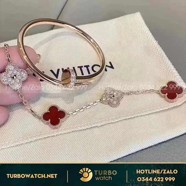 Bộ đôi Lắc Cartier & Van Cleef & Arpels 