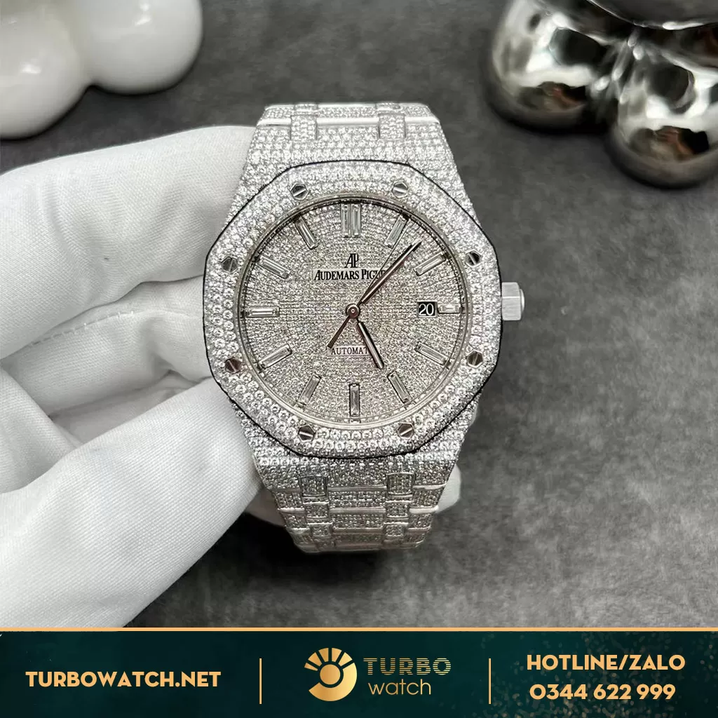 Đồng Hồ Audemars Piguet Royal Oak 15500ST Vàng Trắng Full Kim Cương