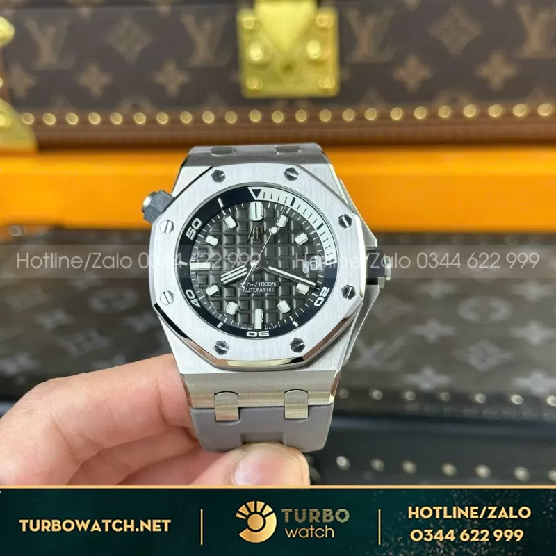 Đồng Hồ Audemars Piguet Royal Oak Offshore 15720ST Rep 11 Cao Cấp Nhất APS Factory 42mm