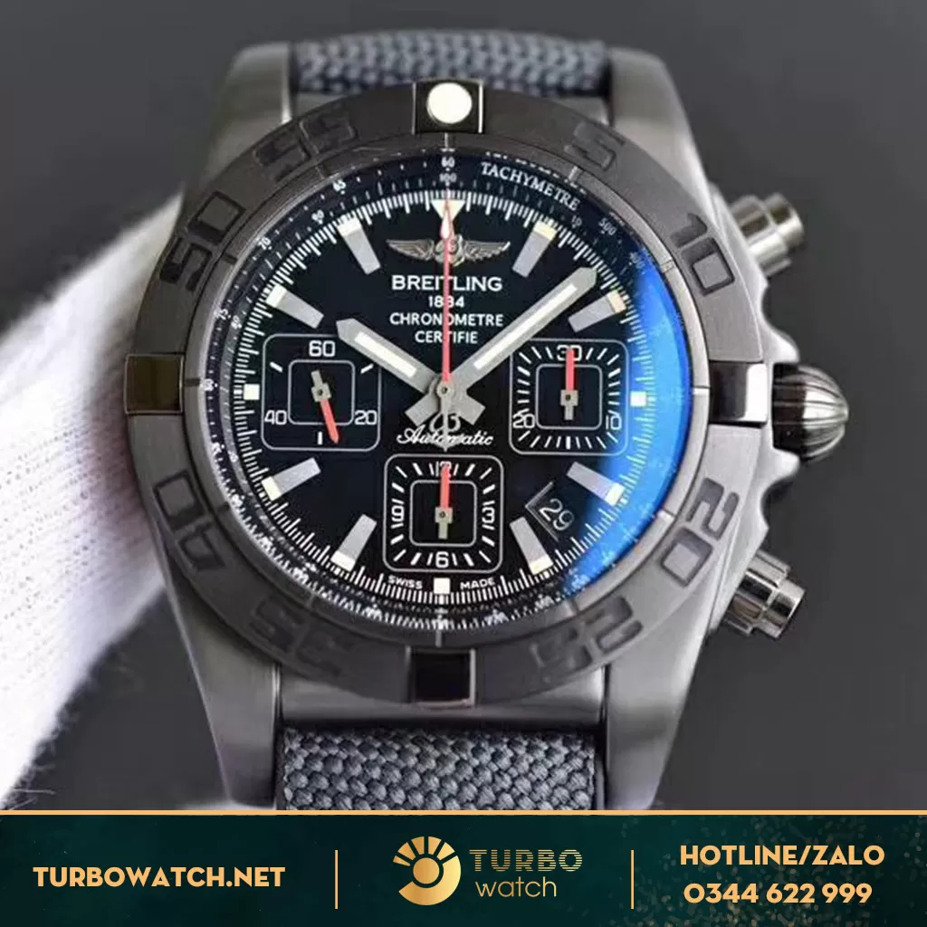 Đồng Hồ Breitling Superocean Heritage II Chronograph 