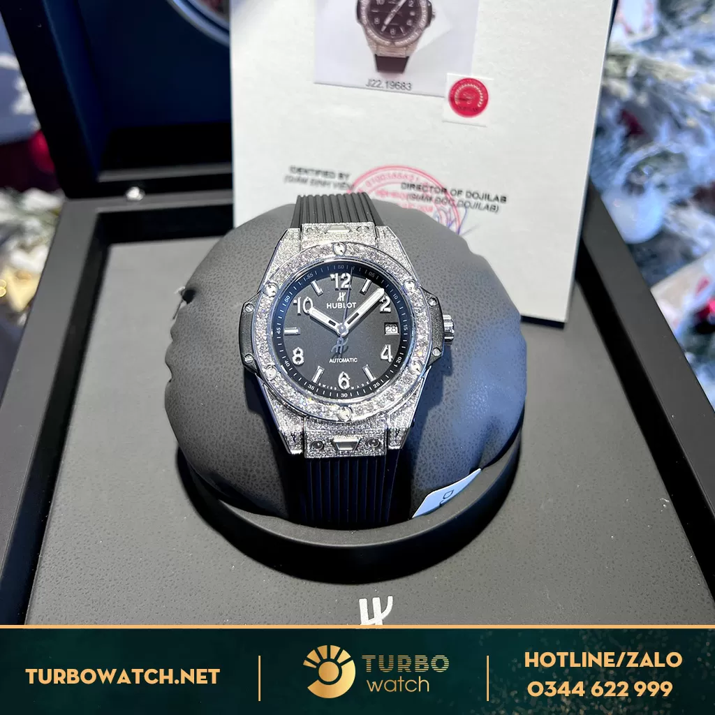 Đồng Hồ Hublot Big Bang One Click 39mm Black Diamonds 