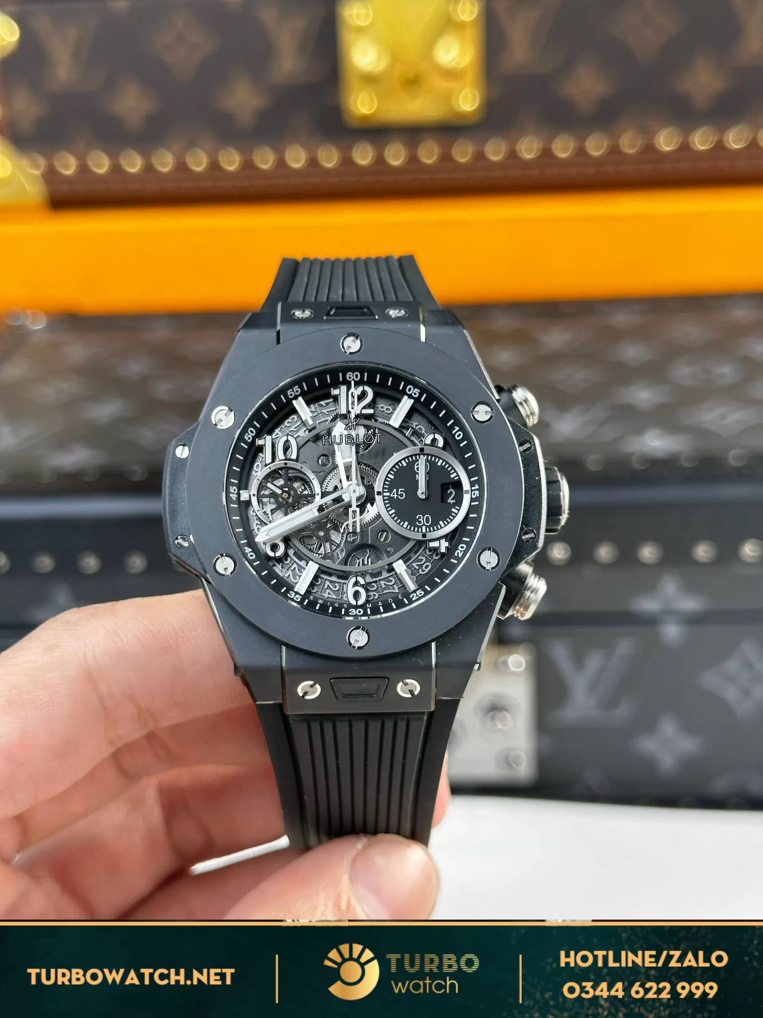 Đồng hồ Hublot Big Bang Unico black ceramic rep 1:1