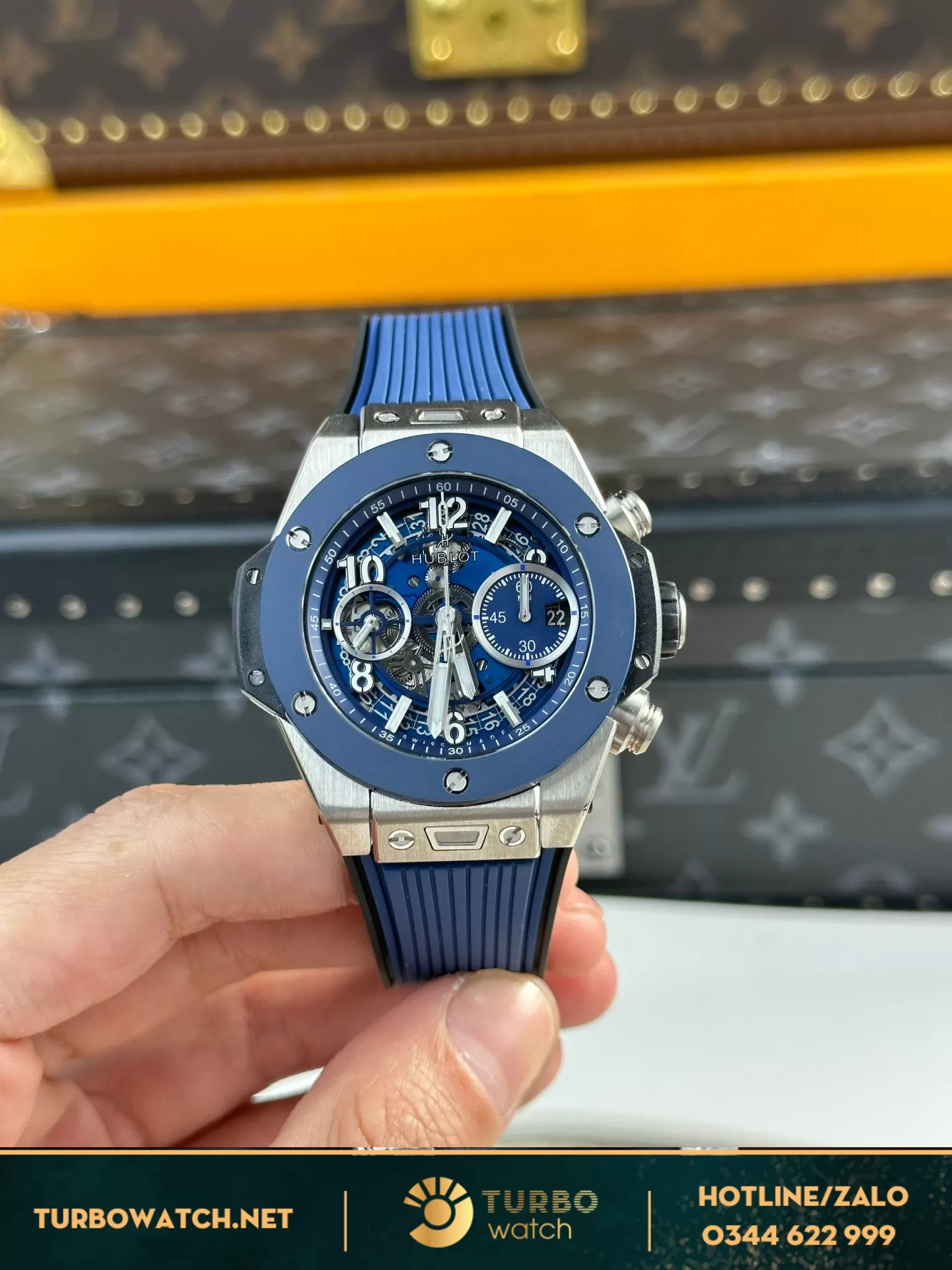 Đồng hồ Hublot Big Bang Unico titanium blu ceramic benzel 42mm