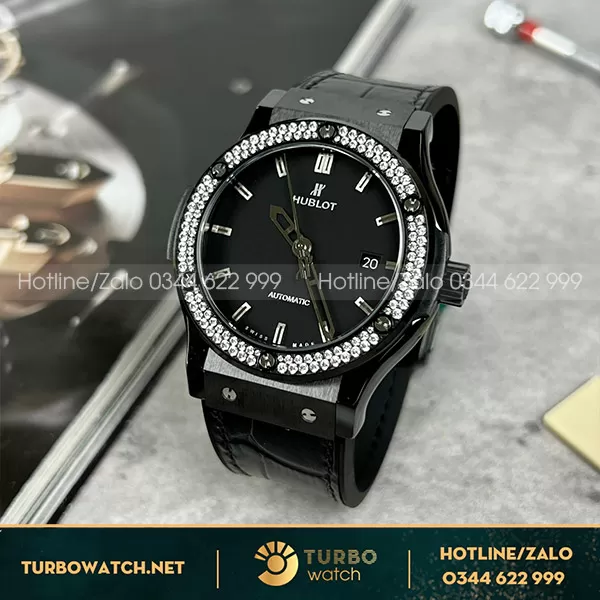 Đồng hồ hublot ceramic viền đá cz