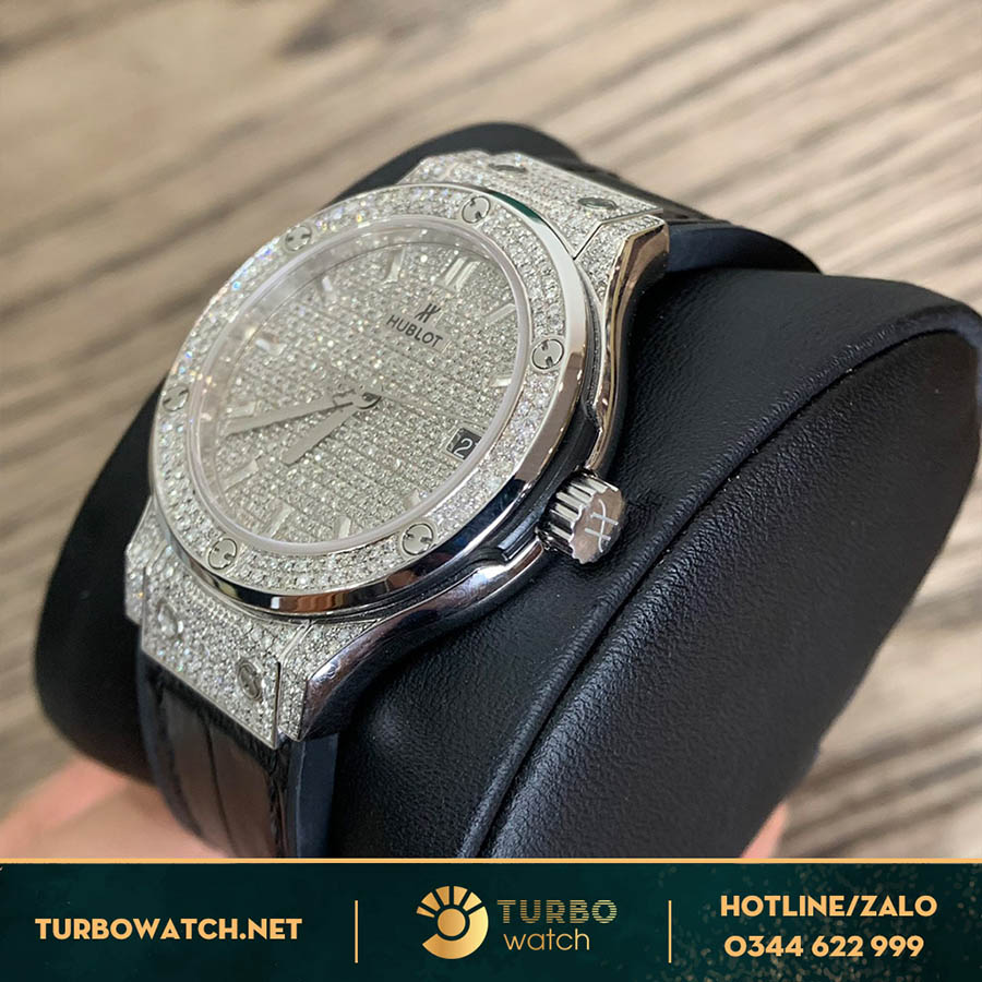 Đồng Hồ Hublot Classic Fusion Black 38MM Full Kim Cương