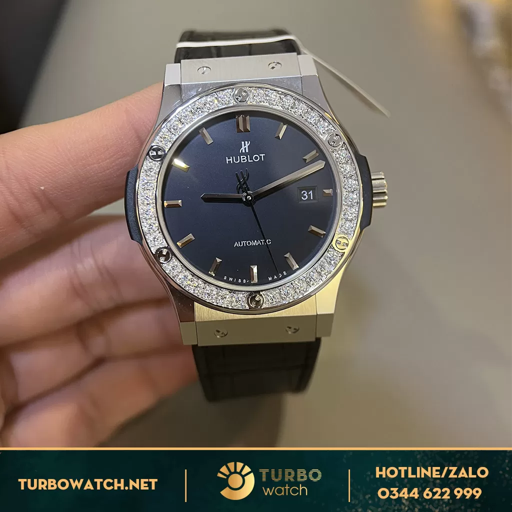 Đồng Hồ Hublot Classic Fusion Gray Siêu Cấp 1-1 Titanium Diamonds