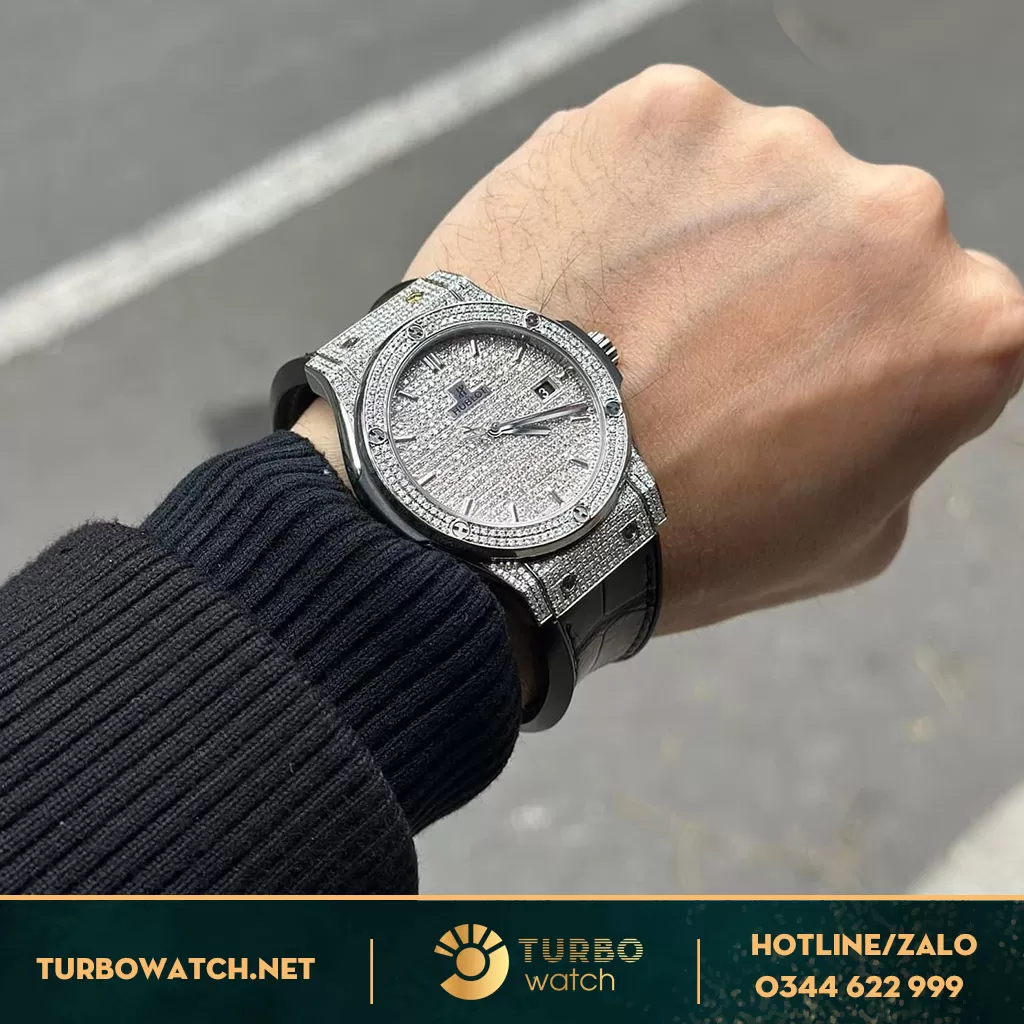 Đồng hồ hublot độ kim cương full moissanite