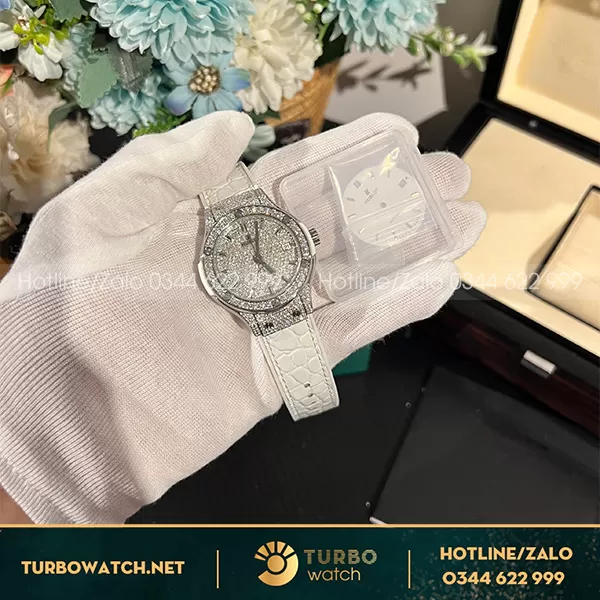 Đồng hồ hublot độ kim cương moisanite
