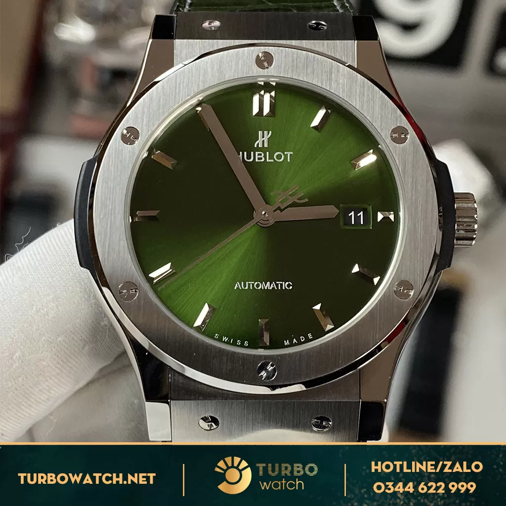 Đồng Hồ Hublot Replica 1-1 Classic Fusion Green Titanium