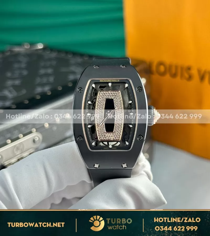 Đồng hồ nữ Richard mille RM 07-01 black carbon và demi rose gold
