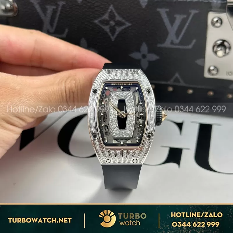 Đồng Hồ Nữ Richard Mille RM07-01 Chế Tác Vỏ Carbon Màu Bạc