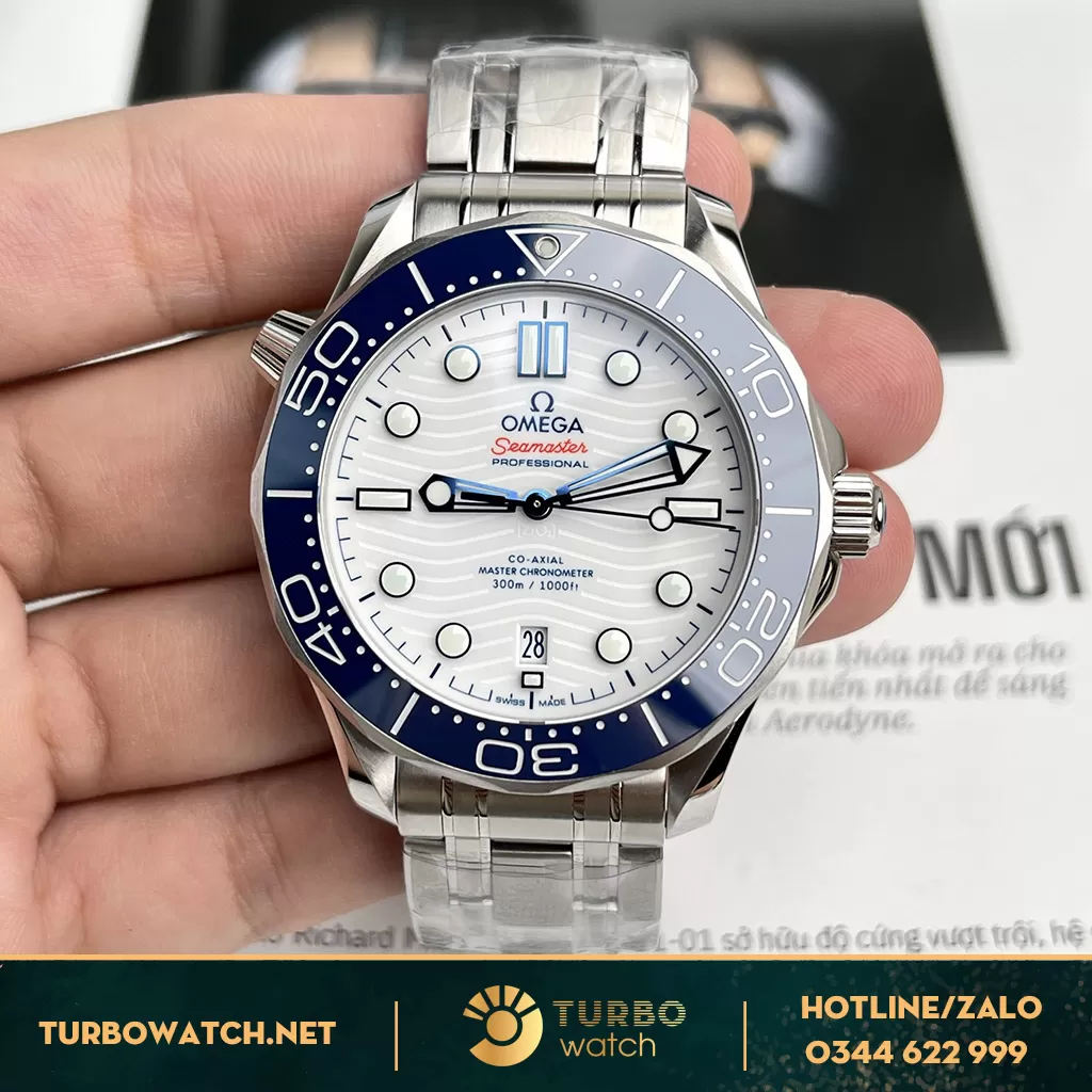 Đồng Hồ Omega Seamaster Super Fake 1:1 210.30.42.20.04.001 42MM