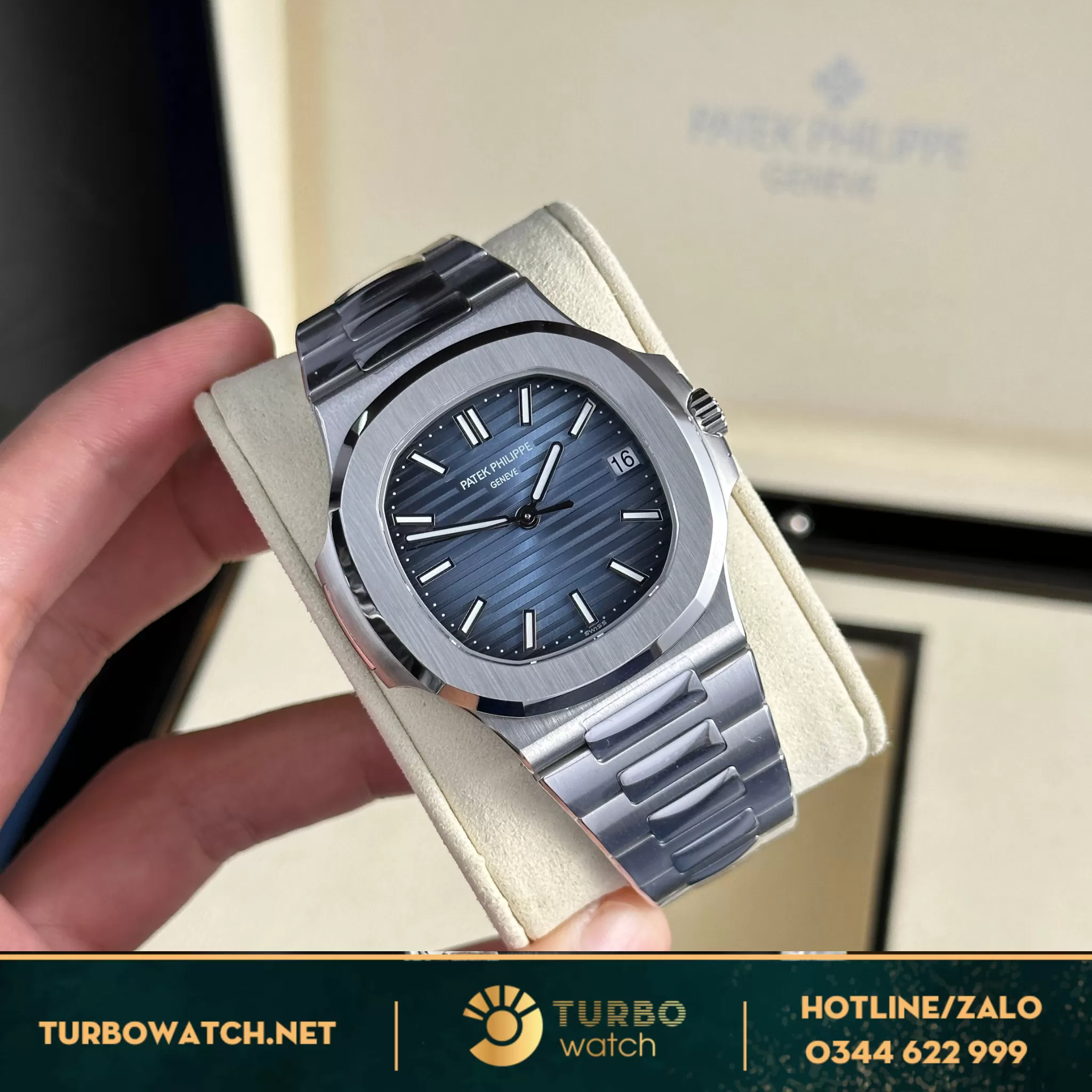 Đồng hồ Patek Philippe Nautilus 5711 blua dial fake