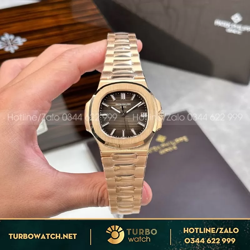 Đồng Hồ Patek Philippe Nautilus 5711 phiên bản tinh chỉnh nhà máy + bọc vàng size 40mm