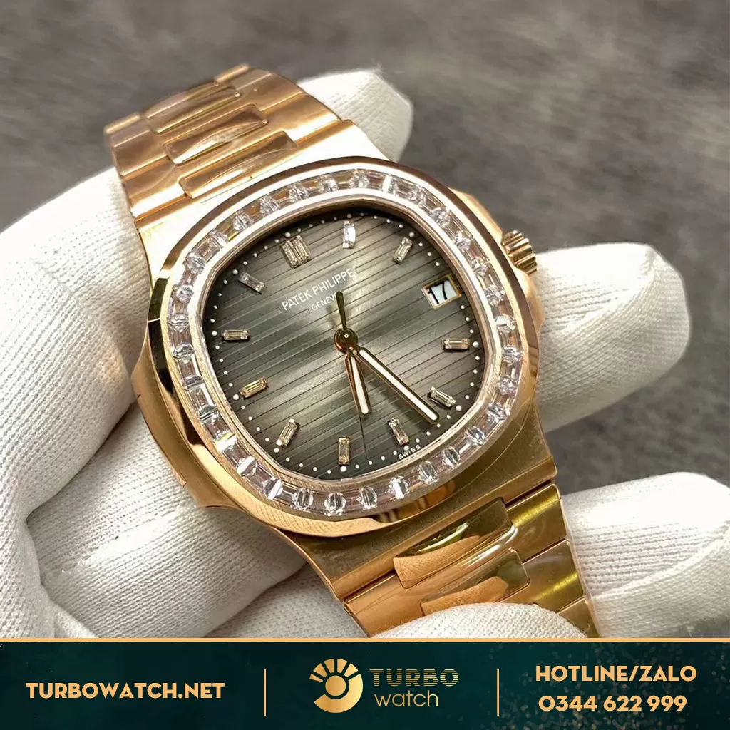Đồng Hồ Patek Philippe Nautilus 5723/1R-010 Fake 1-1 Cao Cấp