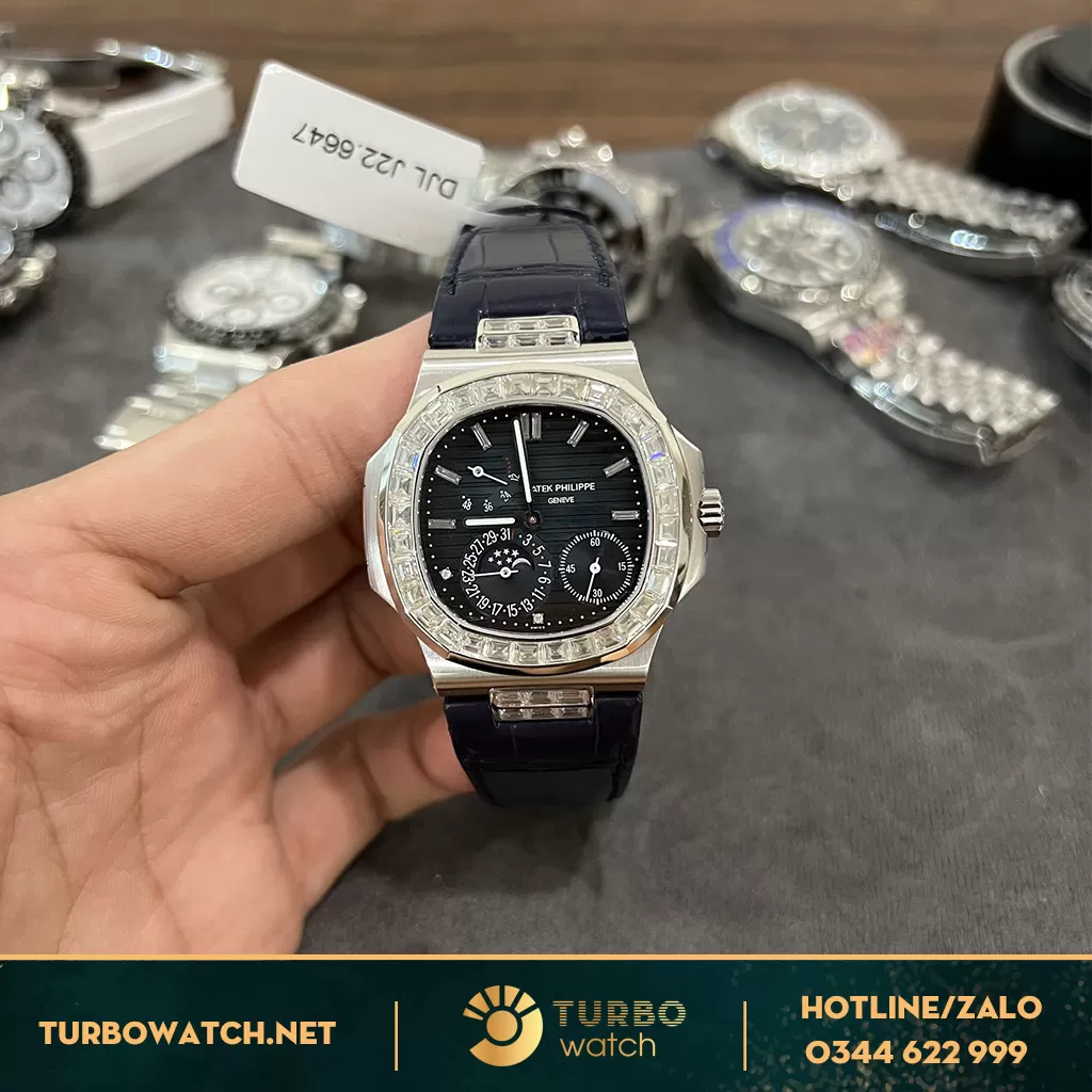Đồng Hồ Patek Philippe Nautilus 5724G-001 Vàng Trắng 18k ,Kim Cương Bagutte 