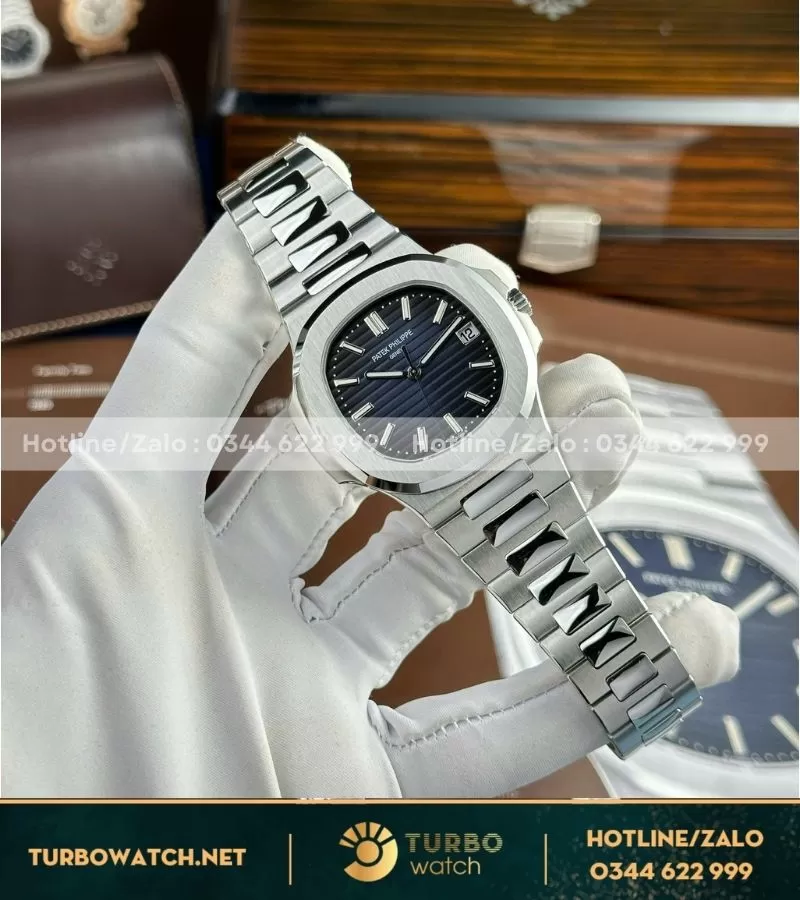 Đồng hồ Patek Philippe Nautilus 5811 blue tinh chỉnh toàn bộ