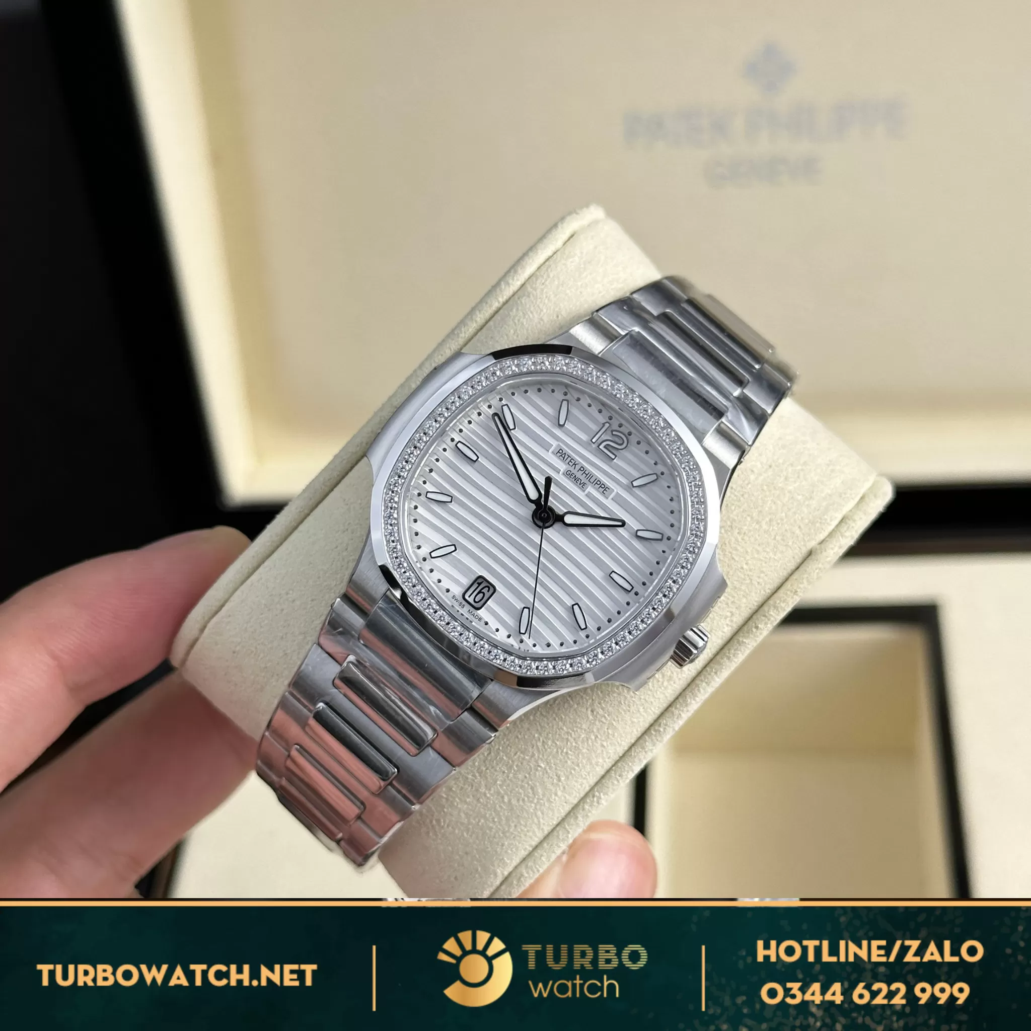 Đồng hồ patek philippe Nautilus 7118 mặt trắng rep 1:1 
