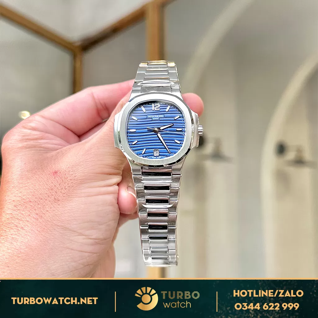 Đồng Hồ Patek Philippe Nautilus Fake 1:1 7118 Mặt Xanh