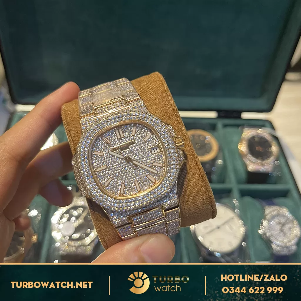 Đồng Hồ Patek Philippe Nautilus Replica 5719/10R Đính Đá 