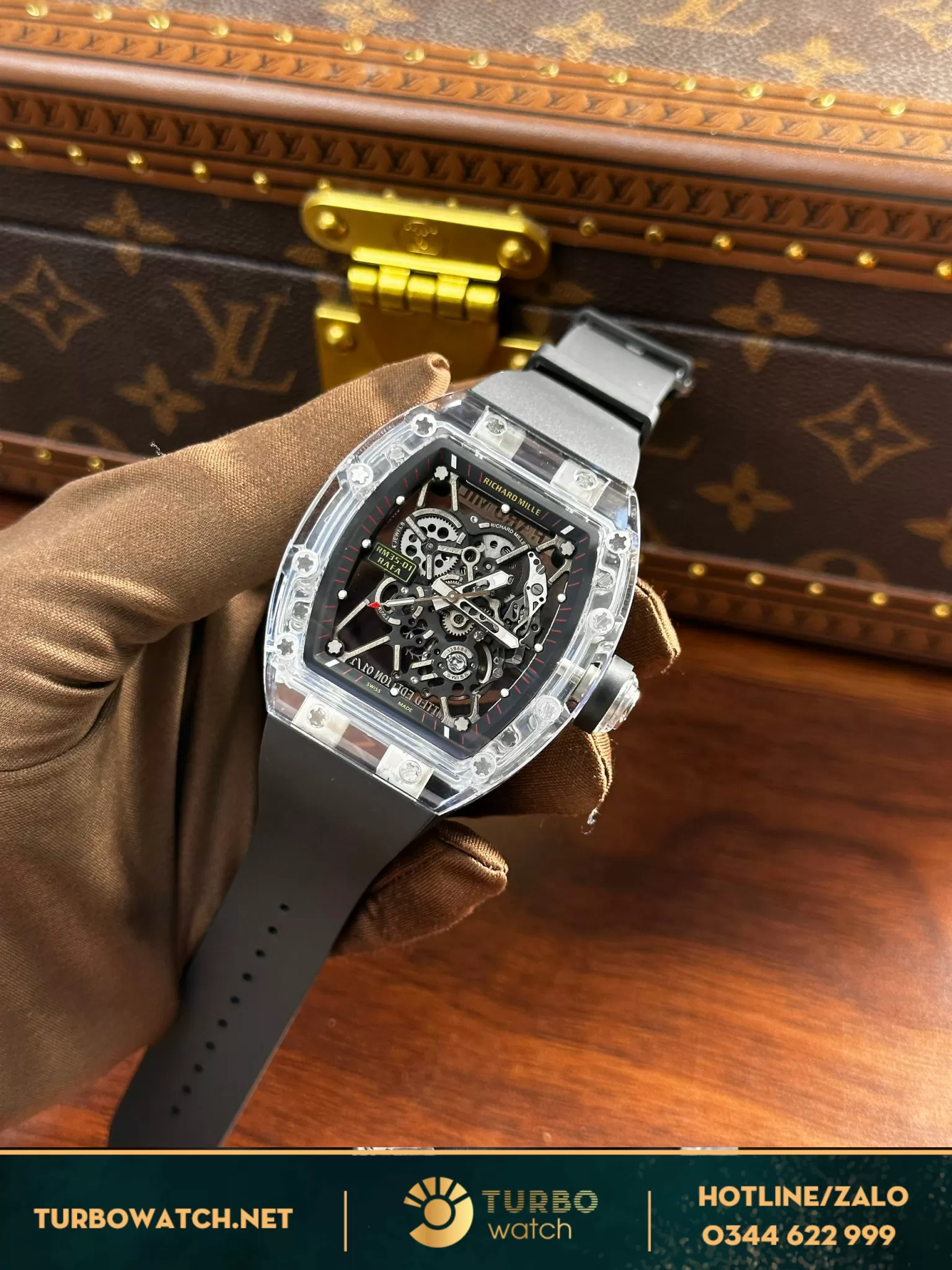 Đồng hồ Richard Mille RM35-01 vỏ trong suốt sapphire crystal replica 