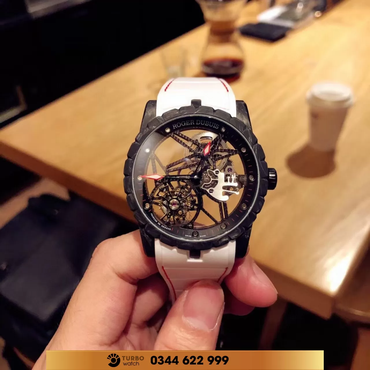 Đồng Hồ Roger Dubuis Fake 1-1 Skeleton RDDBEX0393