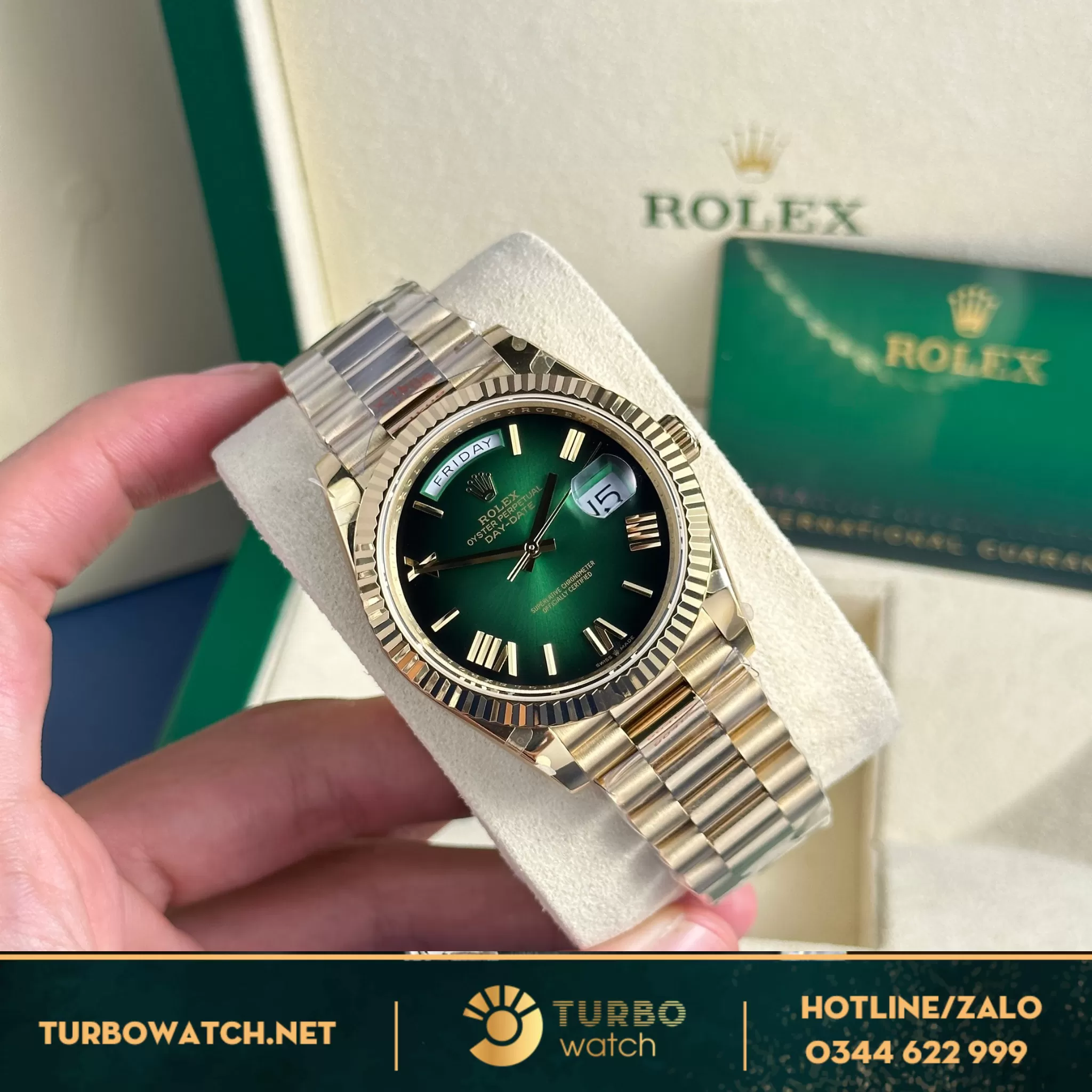 Đồng hồ Rolex Day-Date 40mm green dial 2024 