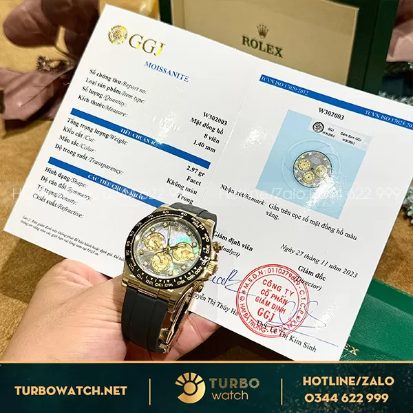 Đồng hồ rolex daytona mặt xà cừ tím tinh chỉnh 