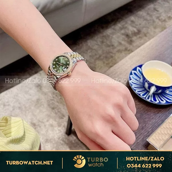 Đồng hồ rolex nữ mặt green độ moissanite 