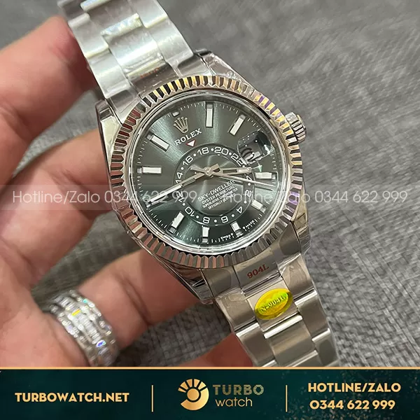 Đồng Hồ Rolex Sky-Dweller Rep 1 1 Green Dial 42Mm 336934-0001