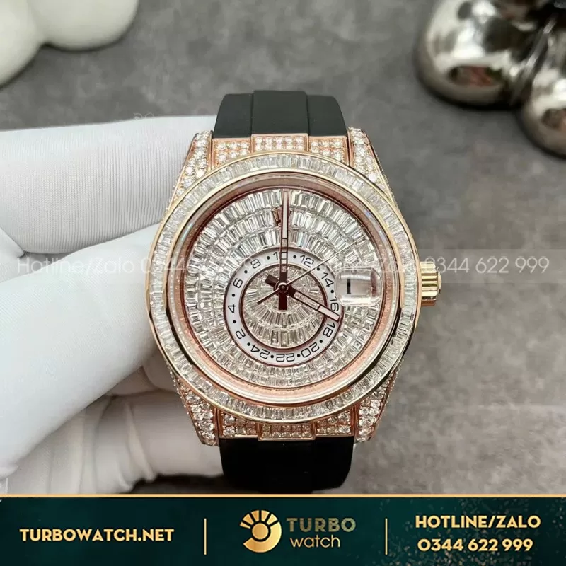 Đồng Hồ Rolex Sky-Dweller M336235 Chế Tác Bọc Vàng 18 Kim Cương Thiên Nhiên 42mm