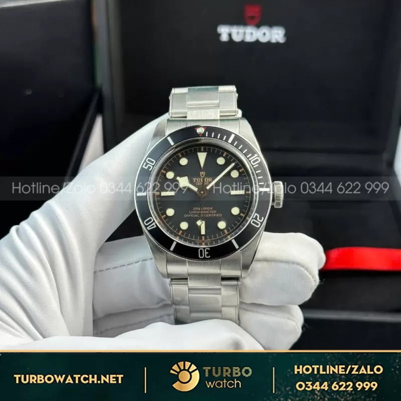 Đồng Hồ Tudor Black Bay Fifty Eight M79030N Replica 11 Mặt Đen Blue Nhà Máy ZF 39mm