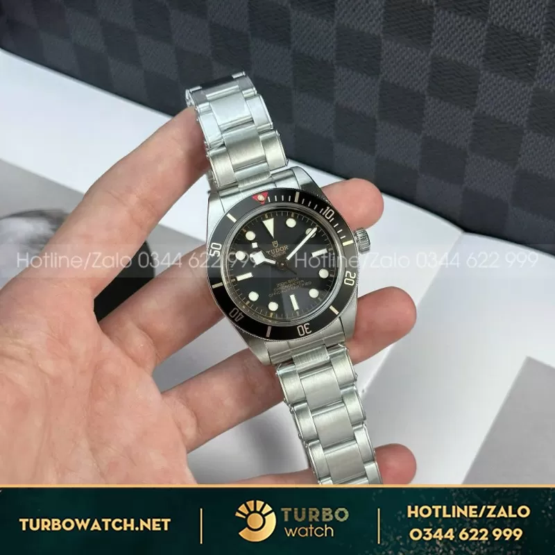 Đồng Hồ Tudor Black Bay Fifty Eight M79030N Replica 11 Mặt Số Đen Nhà Máy ZF 39mm