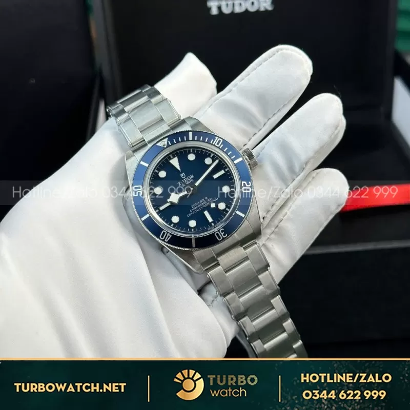 Đồng Hồ Tudor Black Bay Fifty Eight M79030N Replica 11 Mặt Số Xanh Nhà Máy ZF 39mm