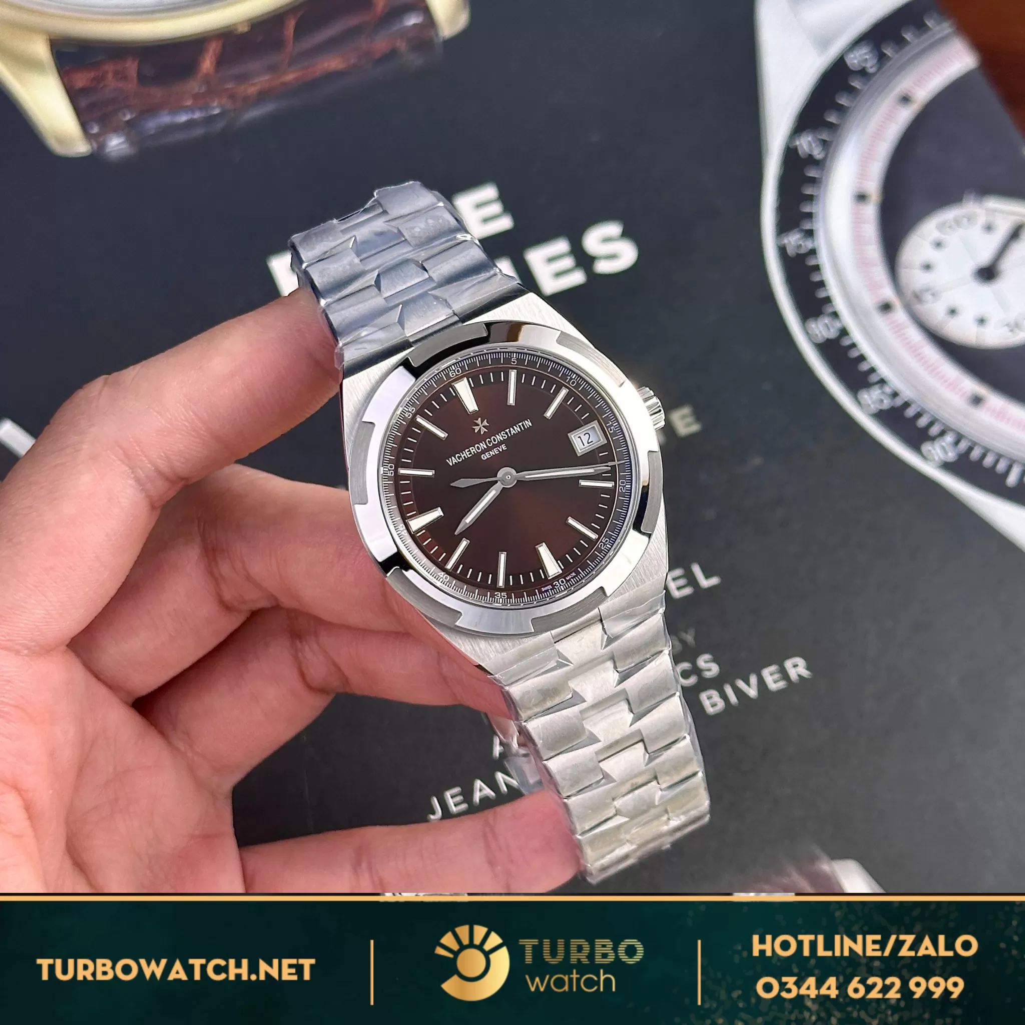 Đồng hồ Vacheron Constantin Overseas mặt nâu fake 