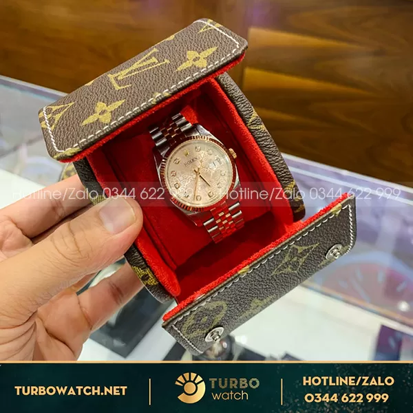 Hộp cầm tay LV
