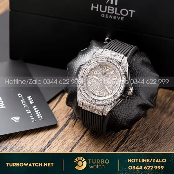 Hublot Big Bang One Click 39mm 465.Sx.9010.Rx.1604 Chế Tác Full Kim Cương Moissnite