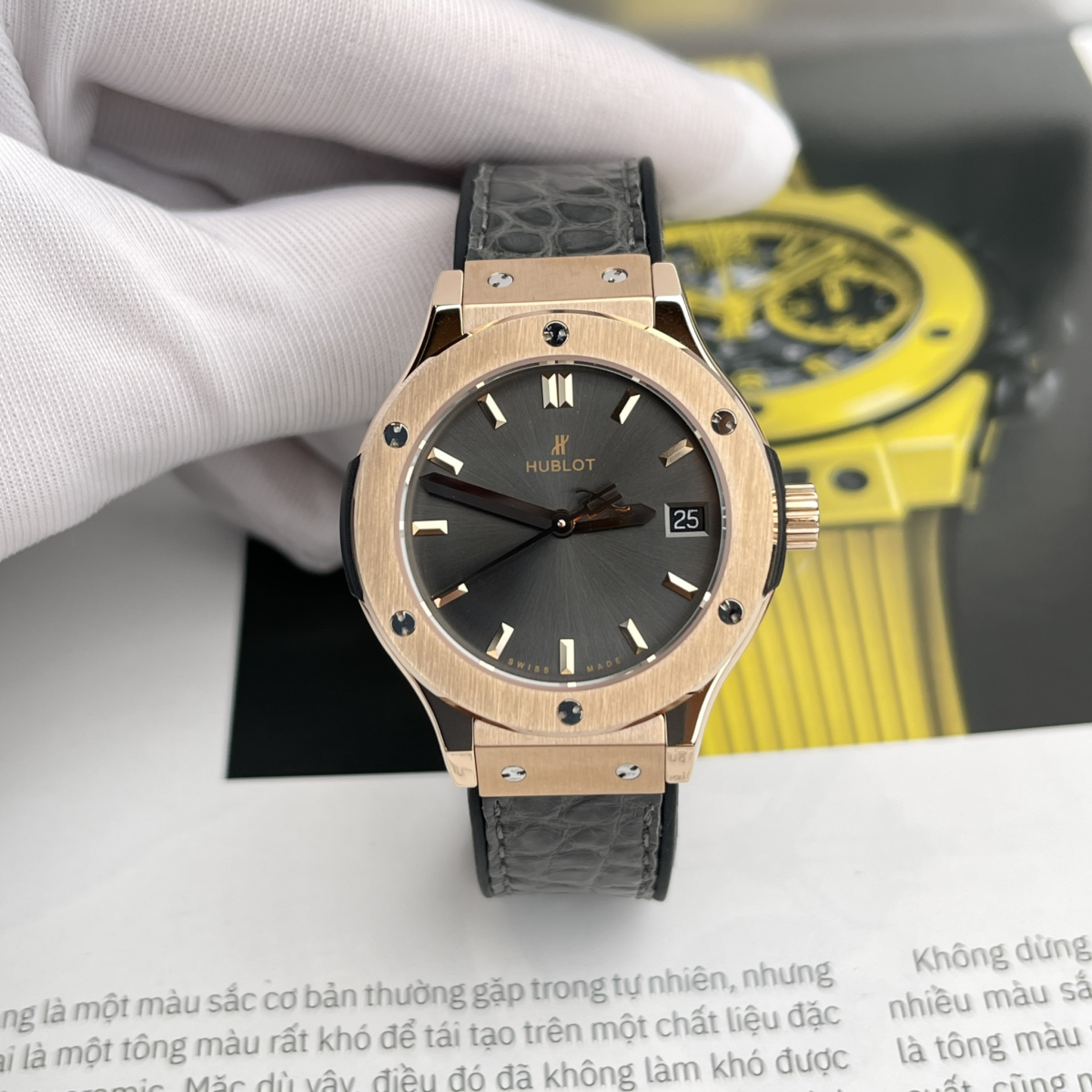 Dòng Hublot classic super fake đơn giản nhưng không hề mất đi độ sang chảnh