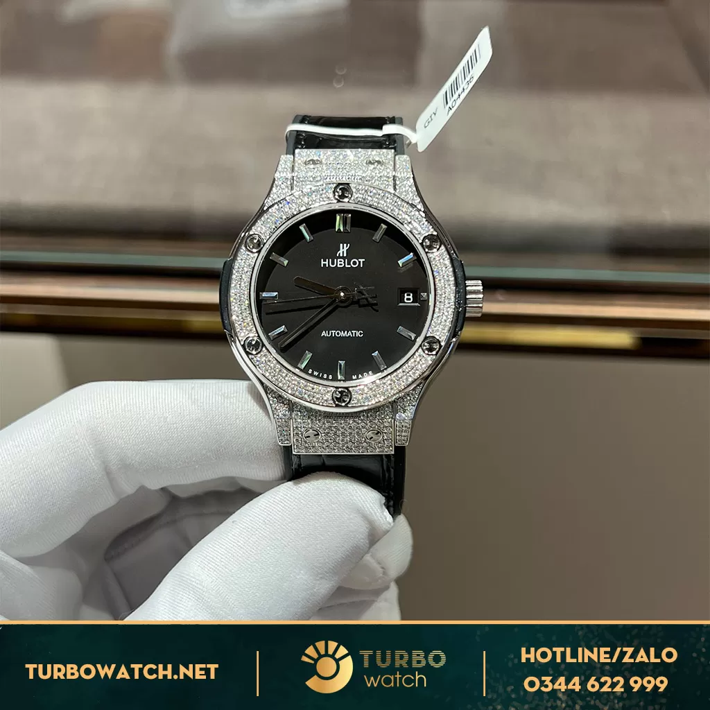 Hublot Classic Fusion Titanium 38mm Mặt đen Kc Thiên Nhiên 