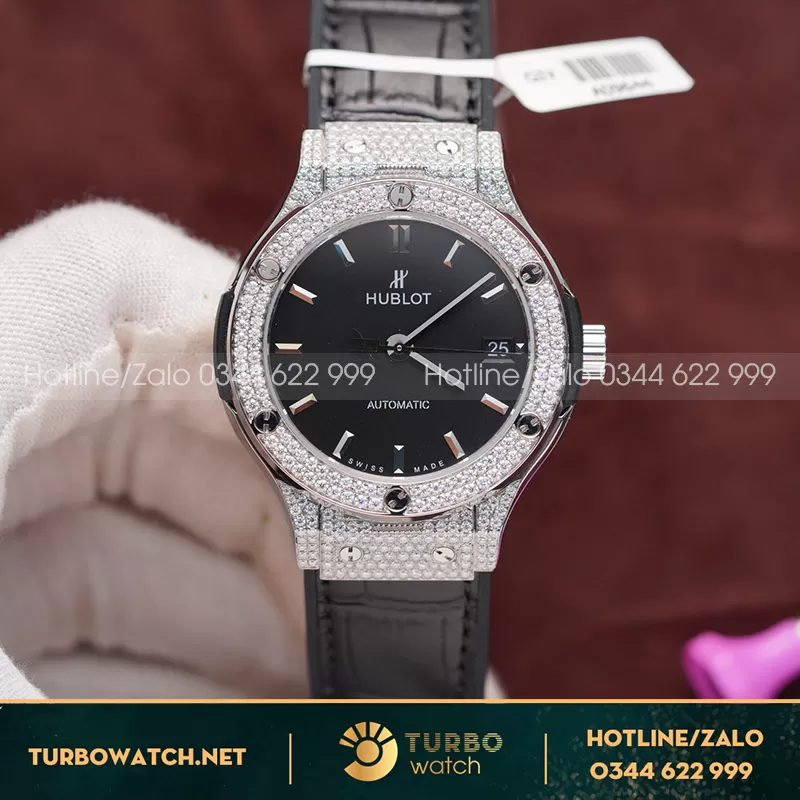 Hublot fusion replica 38mm mặt đen độ full moissanite hongkong