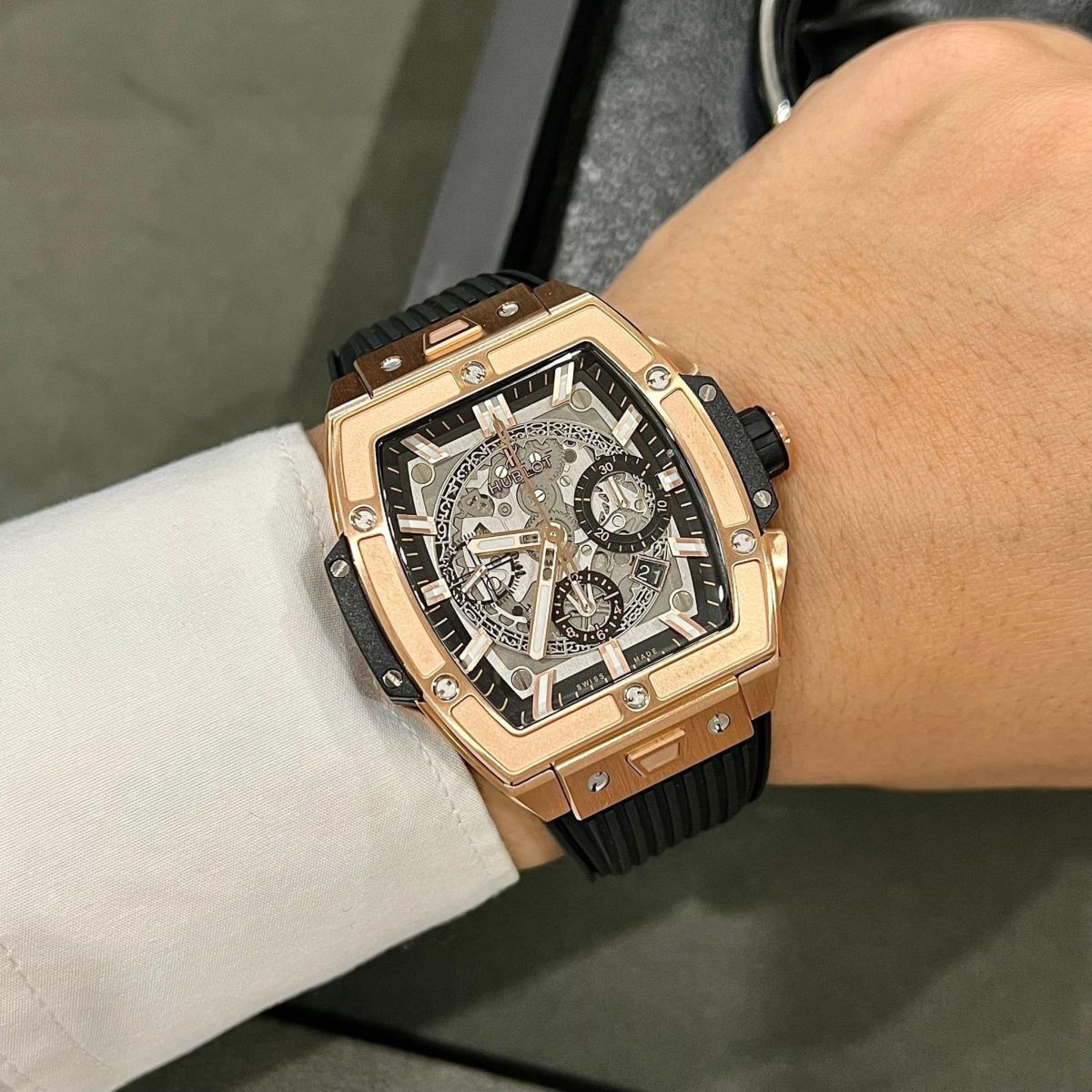  Một trải nghiệm hoàn toàn mới với thương hiệu Hublot cao cấp