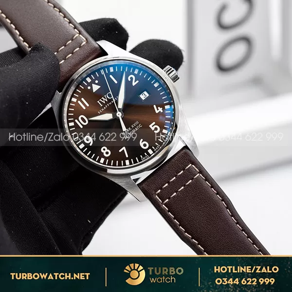 IWC Pilot Mark XVIIII W327003 40mm Vỏ trắng mặt đen