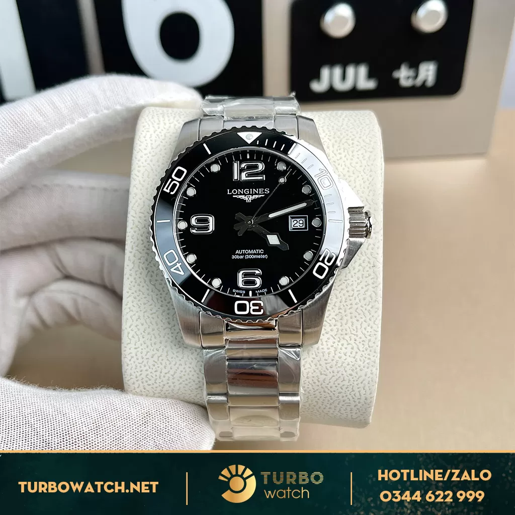 LONGINES HYDROCONQUEST 39MM 