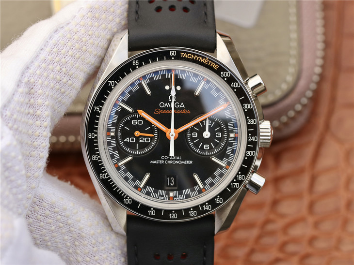 Lý do đồng hồ Omega speed Master Moonwatch super fake với cal 9900 được yêu thích