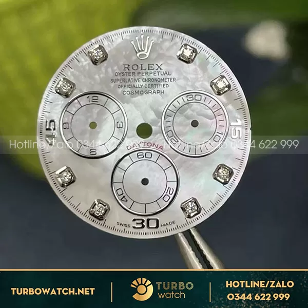 Mặt Mop daytona độ cọc số moissanite